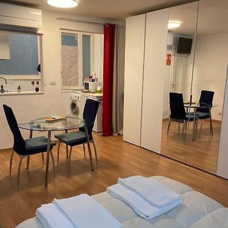 Gianfranco - City Center Apt Firenze Eksteriør billede
