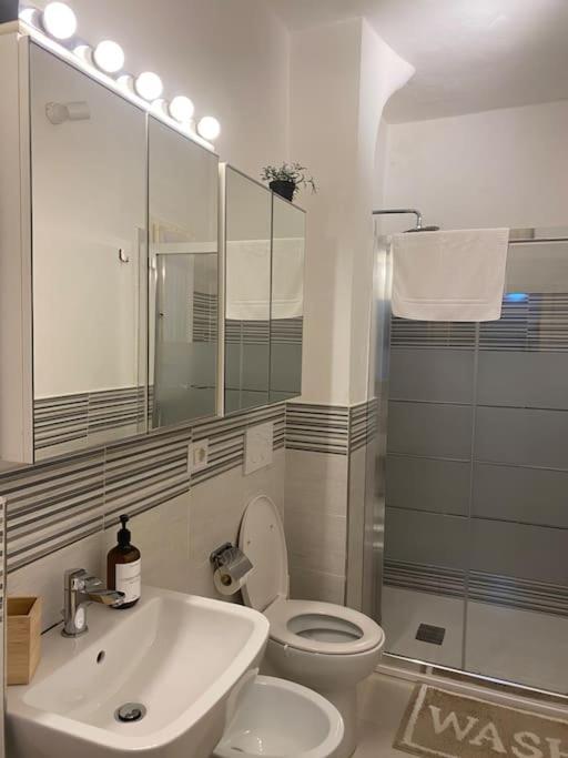 Gianfranco - City Center Apt Firenze Eksteriør billede